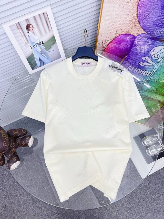 棕榈天使 2025Ss新款三花标识印花短袖T恤，定制精梳双纱棉面料.手感柔软.穿着舒适.吸汗透气！时尚潮味十足！专柜级别精致车线.做工精细.上身效果无敌帅气！型