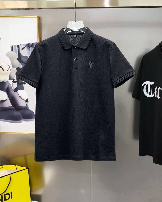 巴宝莉 2025Ss夏季新款字母Logo男士翻领Polo衫！经典商务男款，高端男装的天花板级别的商务男款！简约时尚大气不失优雅，单穿内搭体面过人，品质控 细节控