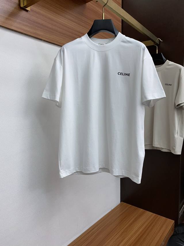 赛琳 25春夏新款男女同情侣款休闲宽松棉质圆领短袖T恤衫！贸易公司渠道稀出，同步官网发售 ！ 2025春夏最新系列，经典时尚设计元素，为全新系列注入满满活力，这