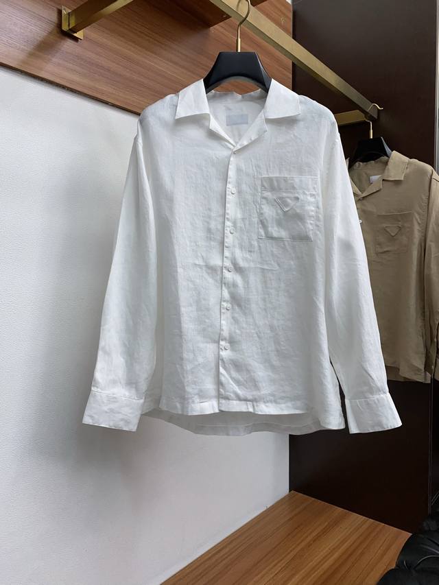 普拉达 春夏新款顶级奢侈品，独特古巴领设计风格长袖男士休闲衬衫，古巴领现代绅士风度尽显男款时尚休闲长袖衬衫！贸易公司渠道稀出！从商务到休闲，赋予全天候舒适与品位