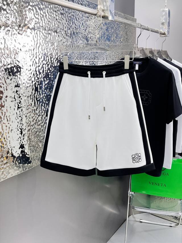 罗意威 三标齐全 2025夏季新款男士休闲短裤，高级定制面料透气面料 透气弹力舒适度极高，细节无可挑剔，顶级辅料配备，原版Logo设计理念，手感细腻柔软！上身版
