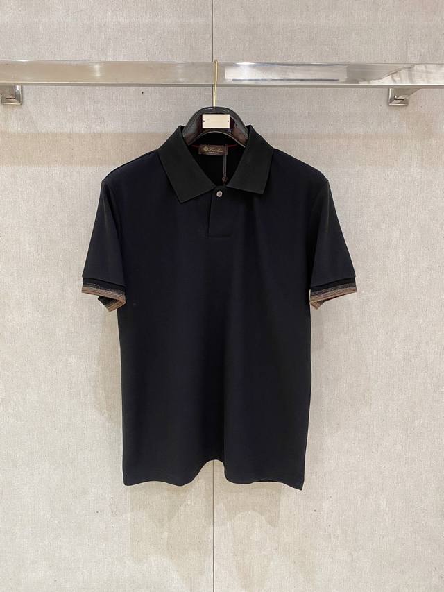 Lp2570春夏新款男士短袖Polo衫，品牌最新设计元素！既不单调也不复杂,恰到好处的展现品味！客供顶级定制珠地棉面料！舒适吸汗透气根本不在话下,面料独具的高奢