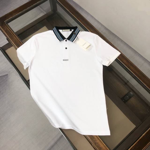 Agucci 古驰 2025最新款男士短袖Polo衫，品牌最新设计元素！既不单调也不复杂,恰到好处的展现品味！客供顶级定制珠地棉面料！舒适吸汗透气根本不在话下,