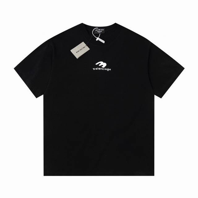 新款短袖 6626 Balenciaga 巴黎短袖 Logo标识印花 精致升级。短袖T恤 原版面料 官方同款 定制300克同缸染面料 手感非常舒服 春夏最新砖柜
