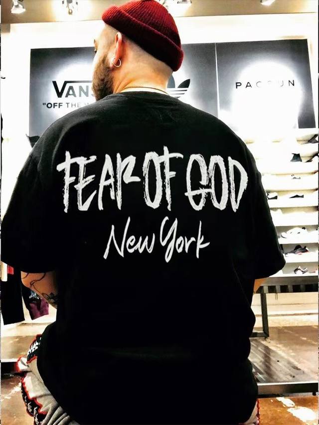 新款短袖 6669 Essentials Fear Of God Fog 高品质进口植绒烫画短袖T恤 高品质！！原版定制面料，原厂品质！！ 做工细节做到极致，区