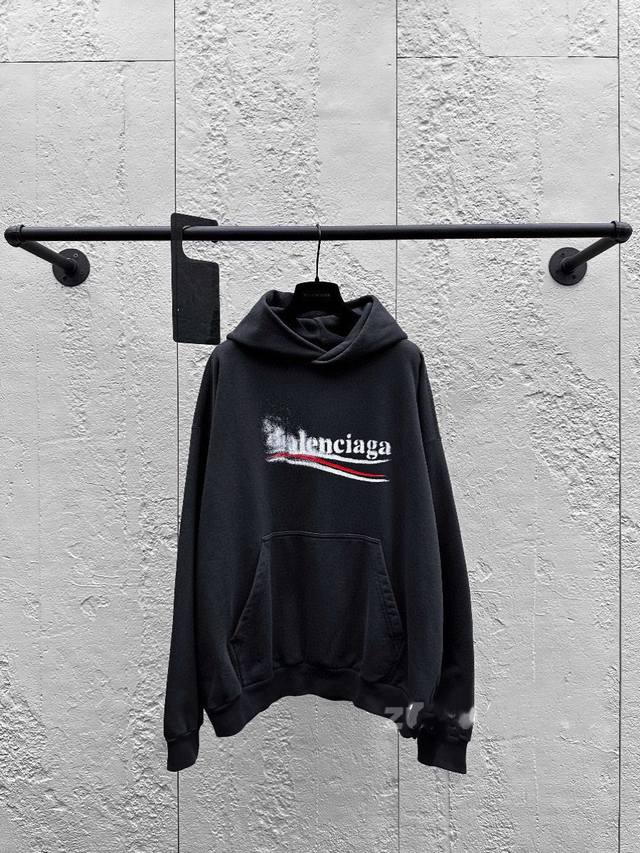 毛圈 加绒 新款卫衣L86 涂鸦可乐印花Balenciaga巴黎世家 24Ss秋冬印花新款卫衣 秋冬新款连帽卫衣，最新品牌元素印花原版定制高克重双股面料制作，面