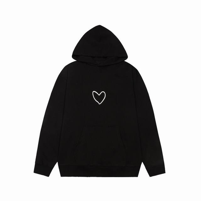 卫衣新款 款号L83 毛圈 加绒78 Balenciaga巴黎世家 情人节限定连帽卫衣 男女同款某宝爆款 印花：印花材料采用安全环保无毒婴儿认证的材料；印花轮廓