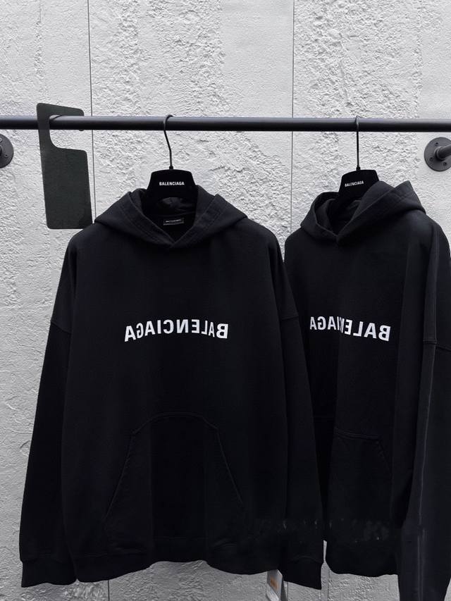 新款 L115 毛圈 加绒78 Balenciaga巴黎世家 限定连帽卫衣 男女同款某宝爆款 印花：印花材料采用安全环保无毒婴儿认证的材料；印花轮廓清晰干净，有