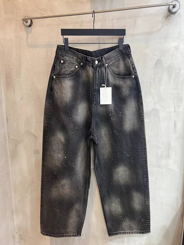 5006# 日本小众品牌Ancellm25Ss新款水洗渲染重工点墨喷马骝涂脏独特水洗工艺.做旧.宽松锥形牛仔长裤.百搭款.男女同款 颜色：黑色.蓝色 码数：1.