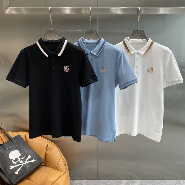罗家 25Ss新款春夏短袖翻领T恤Polo，最高版本客供定制高端朱地面料简单时尚款，拼色螺纹超级好看！胸前标志刺绣经典Logo简单大方的款式！满满的高级感，简欧