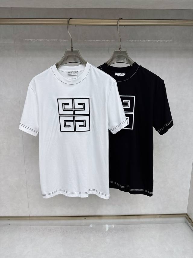 纪梵希 2025夏装新款男女同款短袖T恤，！定制专属纯棉面料，定制原版工艺螺纹，胸前重工字母Logo工艺设计！简约大方，从容百搭，档次极高，完美融入时尚还有风情