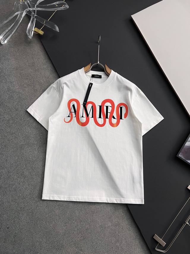 Amiri*、2025Ss爆款310G纯棉双纱爆款现货四季系列短袖，简约基础衣橱神器， 休闲百搭必备款 做工走线质感一流，两色推荐：白色、黑色、 独家版型测试上