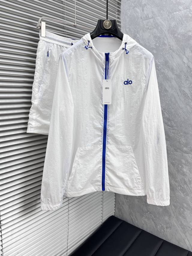 防晒服 短裤 可拆卖 Alo Ss25夏季新款防晒服休闲套装 贸易公司渠道订单，海外精品独家限定发售，经典即永恒，入手绝对值的！这种类型的套装也是懒人必备的一套