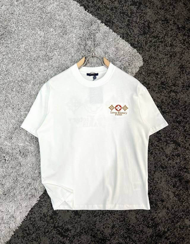Louis Vuitton*路易威登 衣长