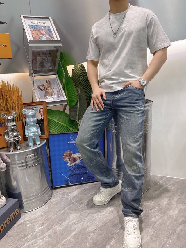 迪赛 2025 夏季原创系列 最新专柜款男士T恤！高端客定面料，手感顺滑舒适透气，型男必备单品！尺码：L-3Xl