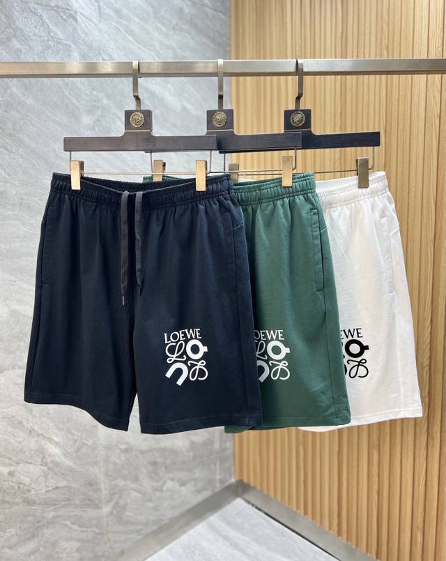 Loewe 罗意威 2025春夏新品 三标齐全 五分休闲裤短裤 好货不用过多介绍 看细节 专柜码数：S-Xxl 175 140上身建议M