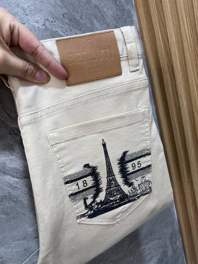 布鲁提 2025春夏新品 三标齐全 牛仔裤 好货不用过多介绍 看细节 专柜码数：29-38 175 140上身32码