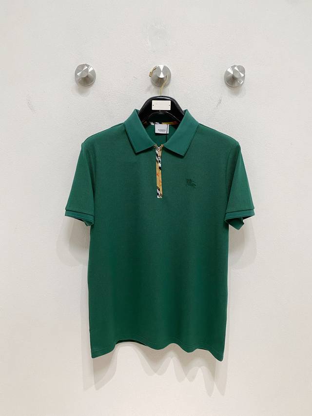 新品上市 巴宝莉 2025Ss夏季新款字母Logo男士翻领Polo衫！经典商务男款，高端男装的天花板级别的商务男款！简约时尚大气不失优雅，单穿内搭体面过人，品质