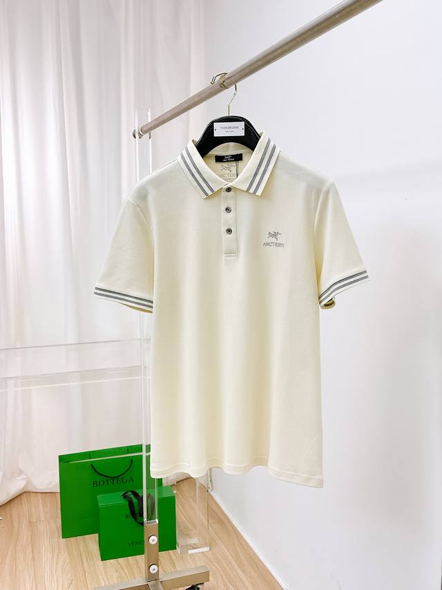 新品上市 始祖鸟 2025Ss夏季新款字母Logo男士翻领Polo衫！经典商务男款，高端男装的天花板级别的商务男款！简约时尚大气不失优雅，单穿内搭体面过人，品质