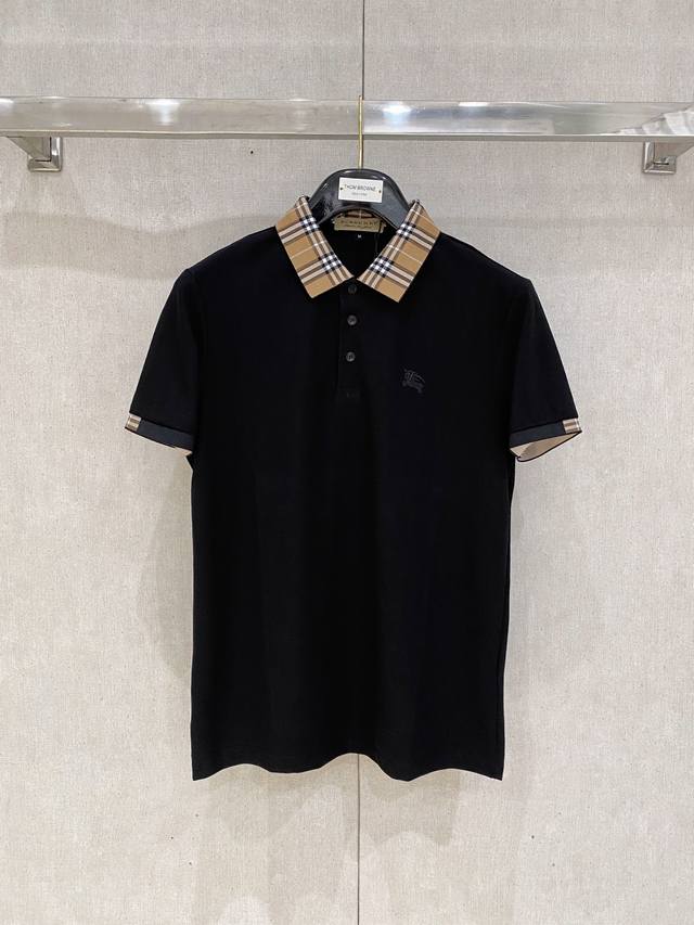 新品上市 巴宝莉 2025Ss夏季新款字母Logo男士翻领Polo衫！经典商务男款，高端男装的天花板级别的商务男款！简约时尚大气不失优雅，单穿内搭体面过人，品质