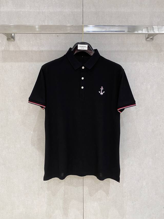 新品上市 Tb 2025Ss夏季新款字母Logo男士翻领Polo衫！经典商务男款，高端男装的天花板级别的商务男款！简约时尚大气不失优雅，单穿内搭体面过人，品质控