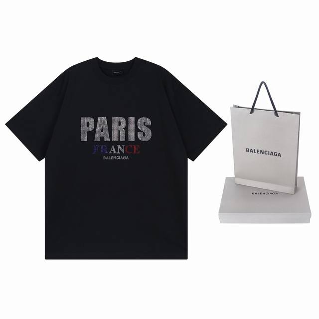 实拍图 顶级版本.官网品质 Balenci*Ga 巴黎Balenci*Ga#新款，正面以Paris. Stress 艺木作品背烫钻短袖T恤 。.砖柜同步 面料采