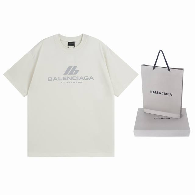 详细图 顶级版本.官网品质 Balenci*Ga 巴黎. 新款.3M反光字母印花短袖T恤，砖柜同步.第一时间正品研制，欢印对比！面料采用巴黎Zp定织定染全棉双纱