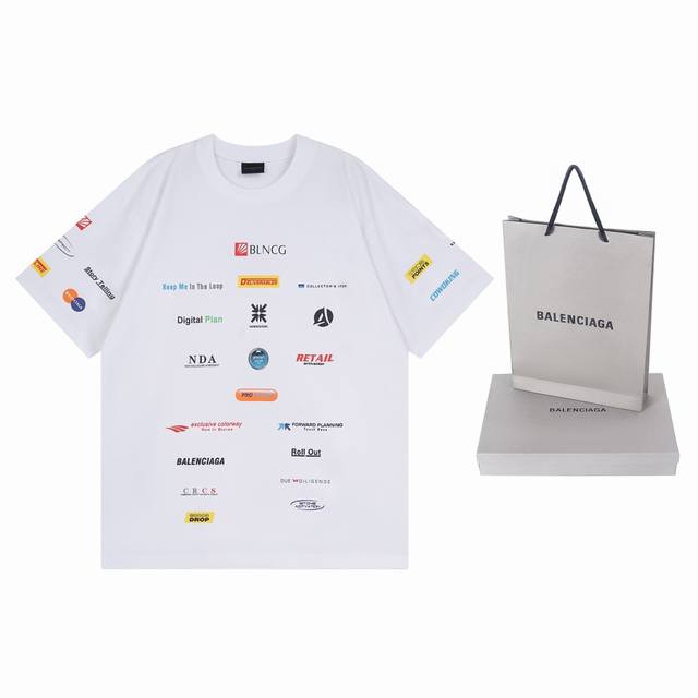 细节图 顶级版本.官网品质 Balenci*Ga 巴黎.多元素商标Logo短袖T恤 新款.所有图案细节颜色Y板定制，砖柜同步.第一时间正品研制，欢印对比！面料采