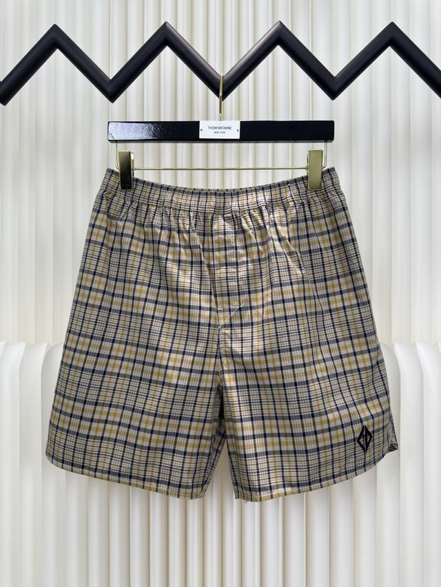 迪奥Dior 格子图案休闲短裤 正品开版-实体柜台-顶奢品质 秒杀市面一切版本_ 定制格子提花混纺面料，定位裁床，采用进口机刺绣，胶浆印花，定制1:1贝壳纽扣