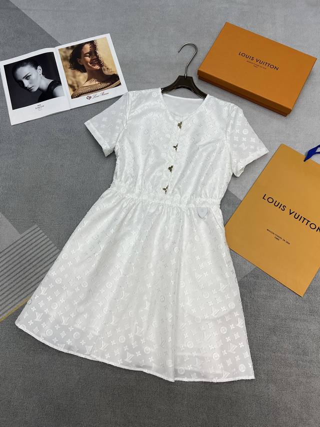 高品质Louis Vuitto*2025新款夏季连衣裙 老花提花面料 随性大方 闭眼入的款式 一色三码Sml”
