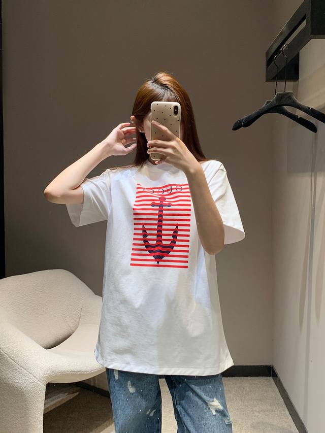 Gucc*25Ss夏季新款 字母船锚印花圆领短袖T恤丨独家Yb开发！高版出品！真的毫无抵抗力 夏天真是拒绝不了！一整个上身就不想脱下的舒适绝佳亲肤感！！定制面料
