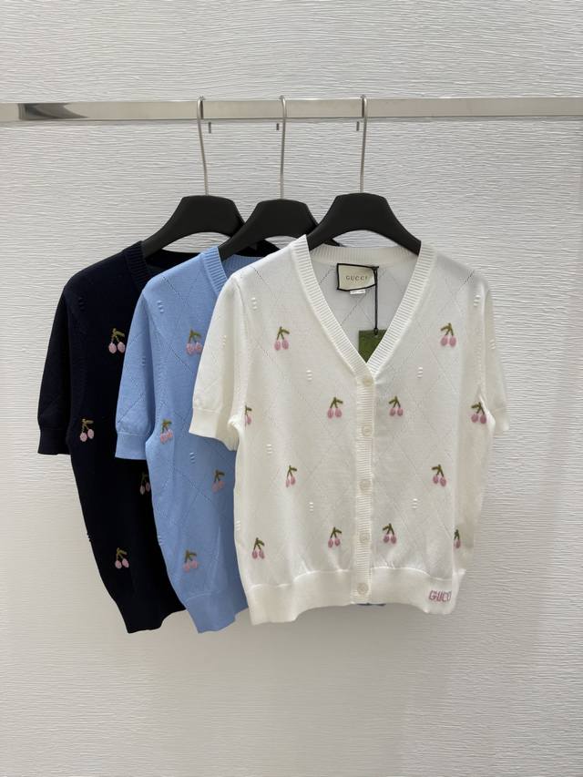 G家 夏季新款 樱桃开衫针织短袖短袖 颜色：白色 蓝色 黑色 尺码：36.38.40