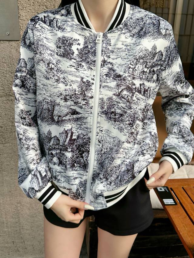 强烈推荐 Di 2025早春丛林动物棒球服外套！开模定制五金配件版型超赞上身完美百搭！1个色 S- M- L码