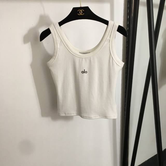 款号20253445 Alo新款 简约Logo胶印 坑条修身纯棉吊带背心，白色，蓝色，绿色，黑色，Sml， M码；胸围76，长46