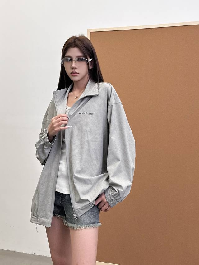 Acne ｜ 新款薄风衣，经典厚版印花标，成衣炒色工艺，男女同款，尺码Sml