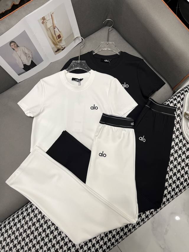 Alo 25Ss新款短款T恤阔腿裤套装 字母绣花装饰 版型超正 休闲款 两色三码Sml