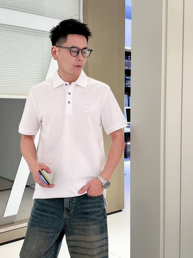 迪奥 Cd 2025Ss夏季新款字母标识刺绣Logo男士翻领Polo衫！经典商务男款，高端男装的天花板级别的商务男款！简约时尚大气不失优雅，单穿内搭体面过人，品