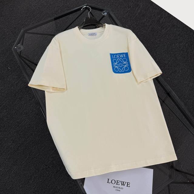 Loewe罗意威 25Ss 采用300克高密度纯棉 不变形 不缩水 三标齐全 男女同款 工艺：刺绣 颜色：杏色 黑色 粉色 Size：S-Xl