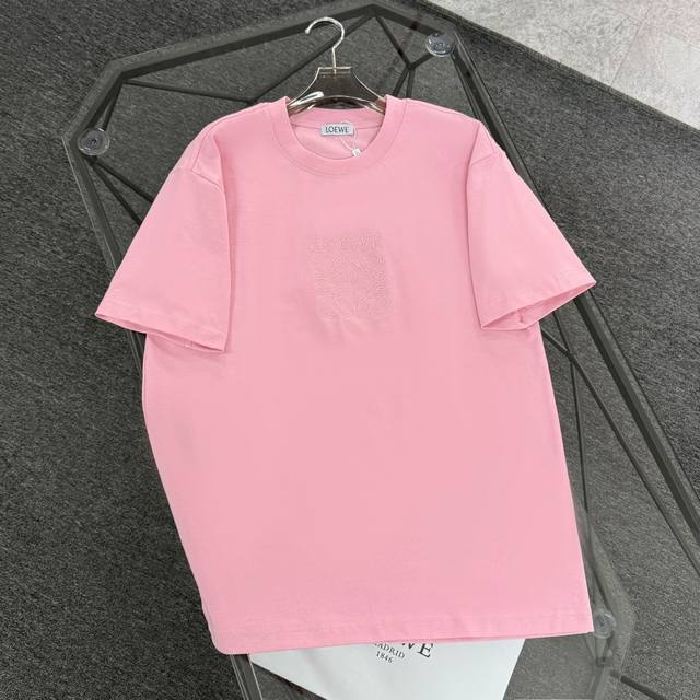 Loewe罗意威 25Ss 采用300克高密度纯棉 不变形 不缩水 三标齐全 男女同款 工艺：特种针法刺绣 颜色：白色 黑色 粉色 灰色 Size：S-Xl