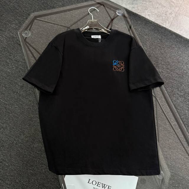 Loewe罗意威 25Ss 采用300克高密度纯棉 不变形 不缩水 三标齐全 男女同款 工艺：刺绣工艺 颜色：白色 黑色 橙色 Size：S-Xl