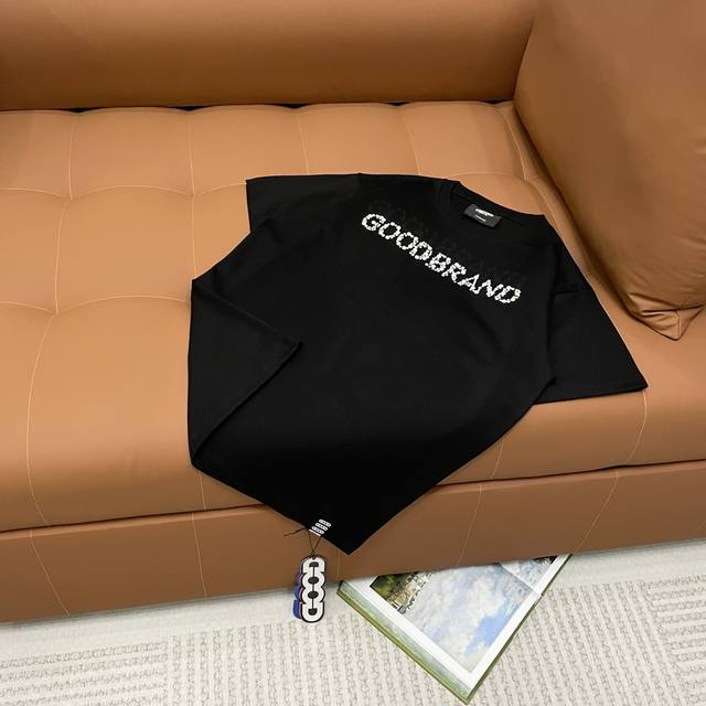 重磅洗水高版本 Good Brand 25Ss新款 珍珠镜片字母Logo短袖圆领T恤 男女同款 轻奢高级，百搭又显瘦 320克重磅高克重洗水面料 男女都可轻松驾