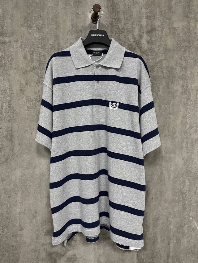 Balenciaga 巴黎世家 25Ss 新款双B麦穗刺绣条纹Polo衫 原版开模，棉质珠地面料、胸部饰以艺术作品刺绣、平翻领、刻字门襟纽扣、翻边短袖、全套辅料