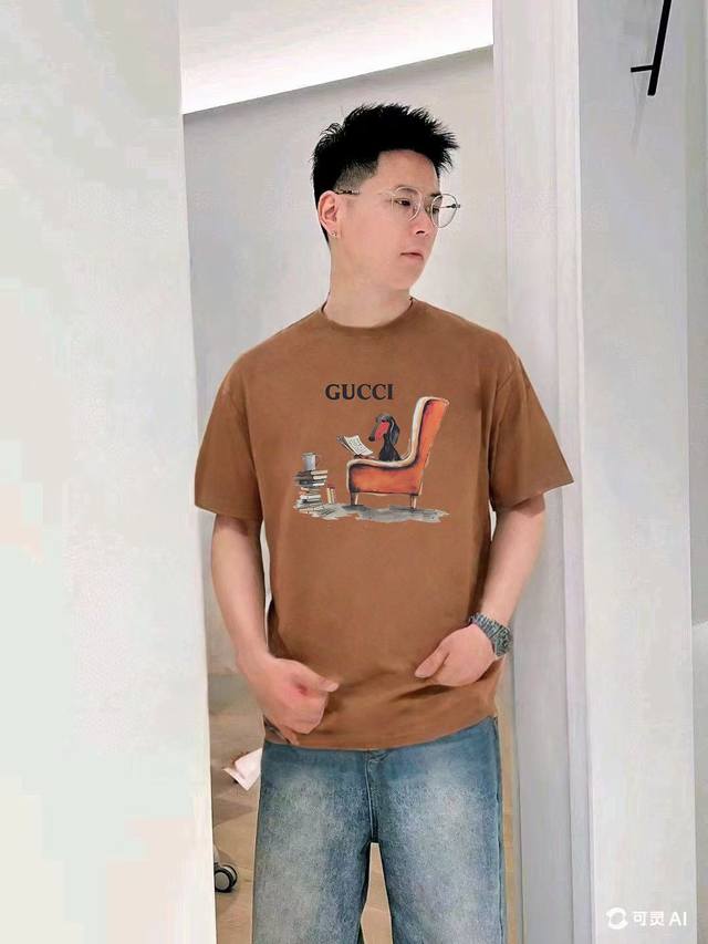 古奇 Guc*I 25Ss 大师亲手设计潮牌新品印花圆领短袖T恤 春夏最新砖柜同步 Os落肩版型 300克重全棉 时尚又个性 超级百搭好看的一款 男女都非常合适