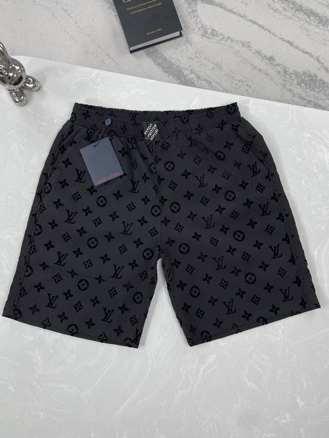 高版本 Louis Vuitton-路易威登-25Ss新款桑蚕丝波纹提花短裤 Size:S-Xl