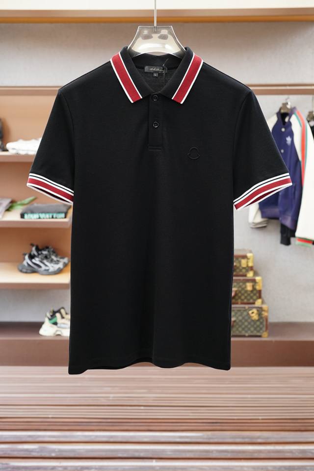 蒙口- 25Ss夏季新款网眼珠地棉布男士商务休闲短袖三粒扣Polo衫，非常简约有型的一款翻领Polo衫，无论是质感还是款型都非常高端，男士们一定要入手的不后悔款