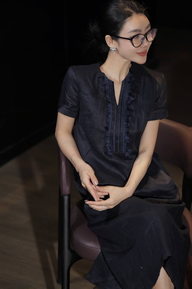 连衣裙 春夏新品火爆更新中法式简约高级亚麻刺绣流苏连衣裙，夏日的松弛感爆 两色4码Smlxl