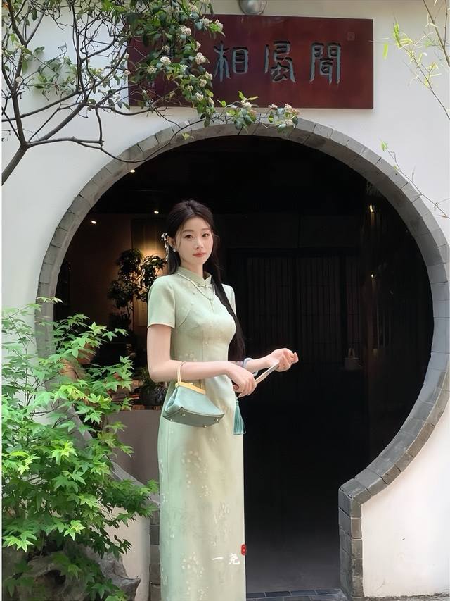 连衣裙 加色翻单出货！重磅上新！无敌大爆款！超低跑量价！ 袅袅江南 新中式国风盘扣定制暗纹提花面料复古温婉绝美气质收腰显瘦旗袍连衣裙 名门世家淑女 书香门第 整