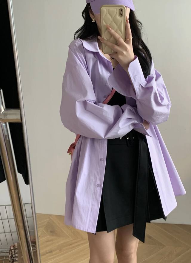 Miu 25早春巨显白紫色衬衫 一眼爱上 少女感十足 宽松版型不挑人穿 Sml