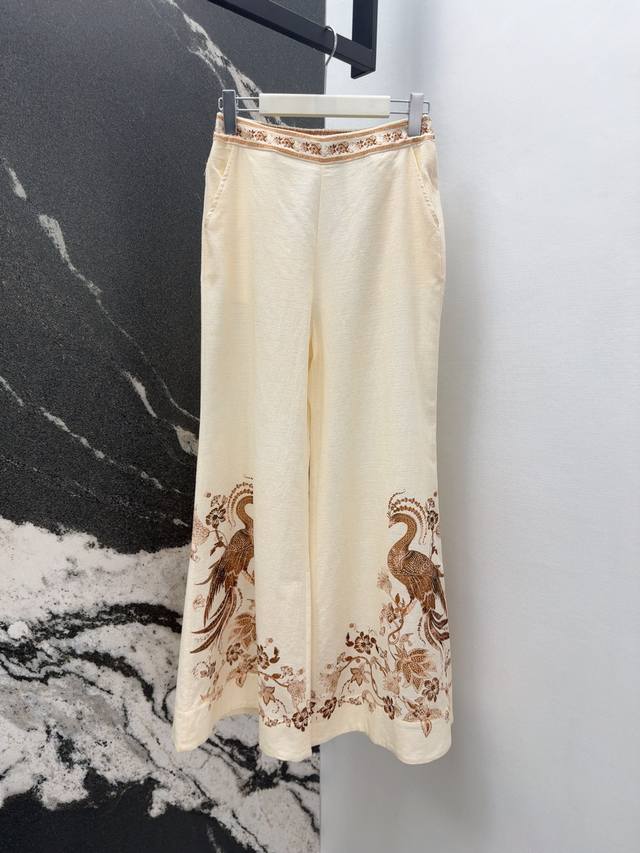 衬衫 裤子 Zim 25Ss 春夏新品度假风棕榈树凤凰印花连帽中长款衬衫+松紧腰微喇裤 美到入骨的法式优雅气质名媛风 衬衫是前短后长设计版型宽松显瘦 醒目的图案