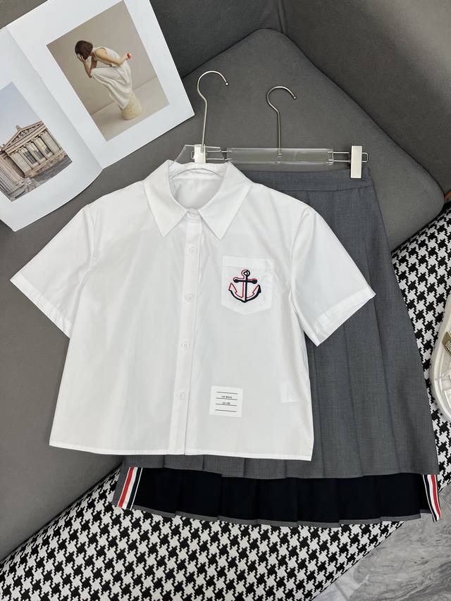 Thom Brow*E 25Ss新款短袖衬衫压褶半身裙套装 船锚图案刺绣装饰 版型超好 两色三码Smla807